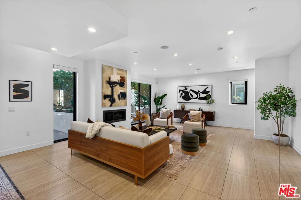 2118 Federal Avenue Los Angeles, CA 90025