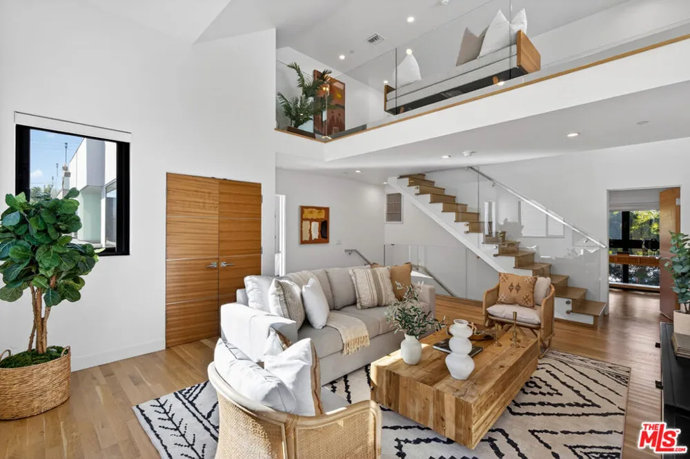 2118 Federal Avenue Los Angeles, CA 90025