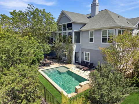 3300 Constitution Drive