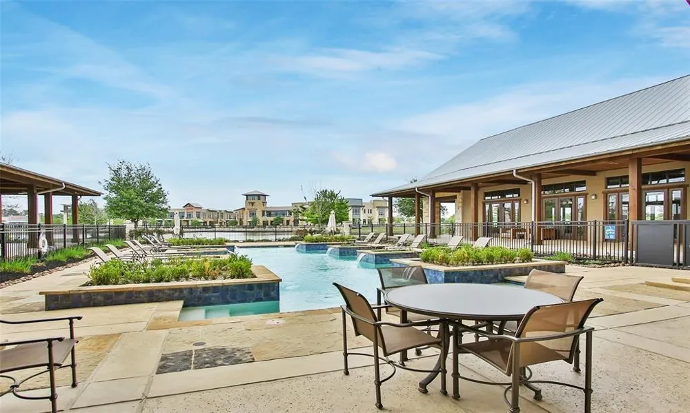 18203 Burnett Willow Lane Cypress, TX 77433