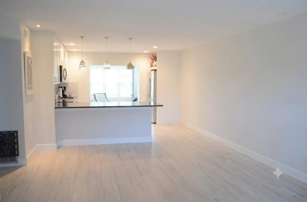 2041 AUSTRALIA WAY W #23 Clearwater, FL 33763
