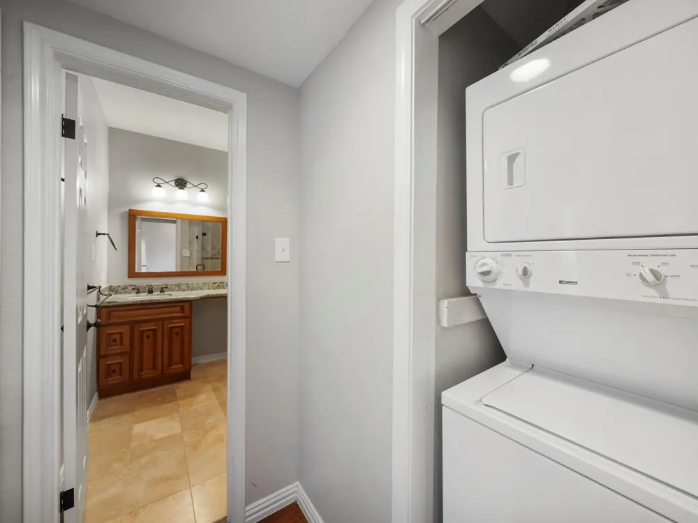 4144 Greystone Way #603 Sugar Land, TX 77479