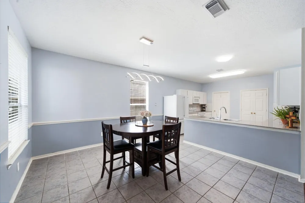 9150 Blake Bend Circle Houston, TX 77095
