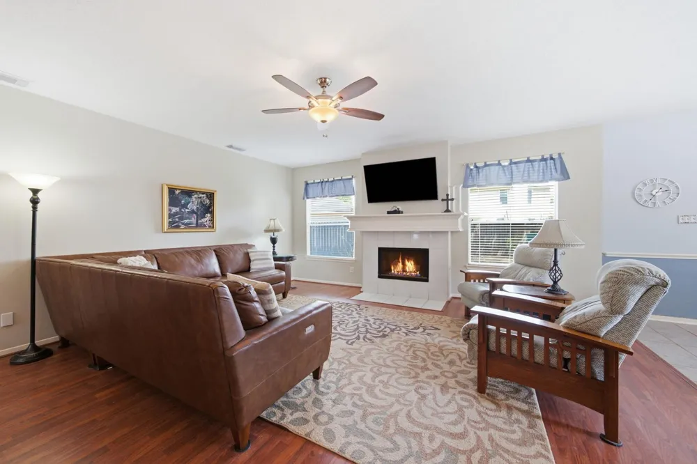 9150 Blake Bend Circle Houston, TX 77095