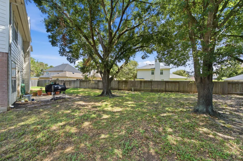 9150 Blake Bend Circle Houston, TX 77095