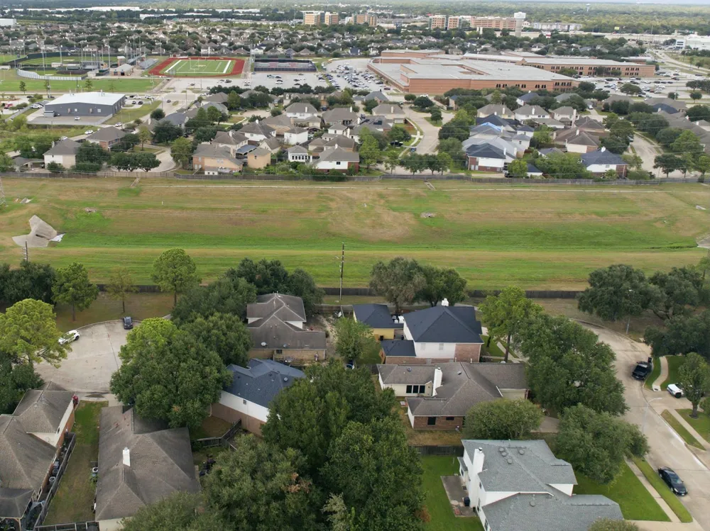 9150 Blake Bend Circle Houston, TX 77095