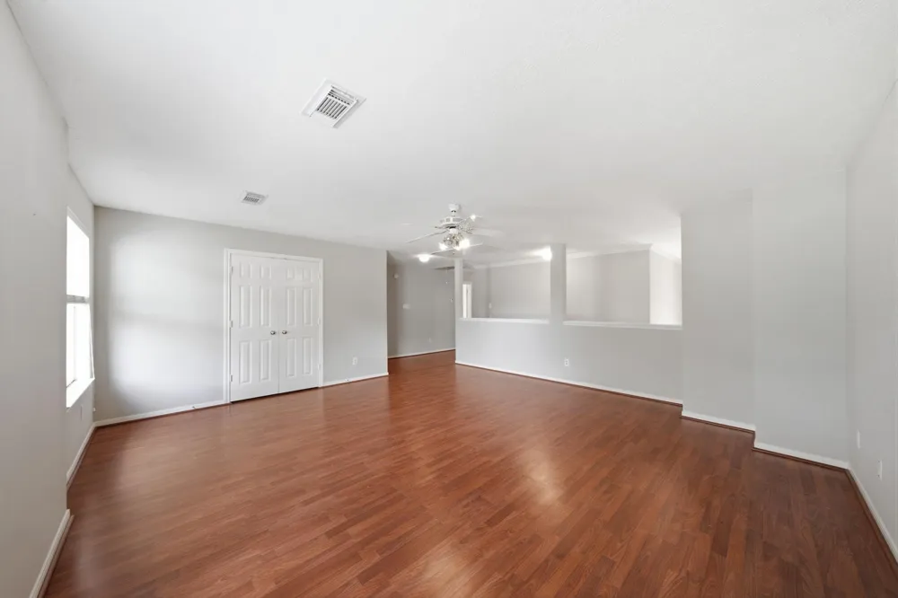 9150 Blake Bend Circle Houston, TX 77095