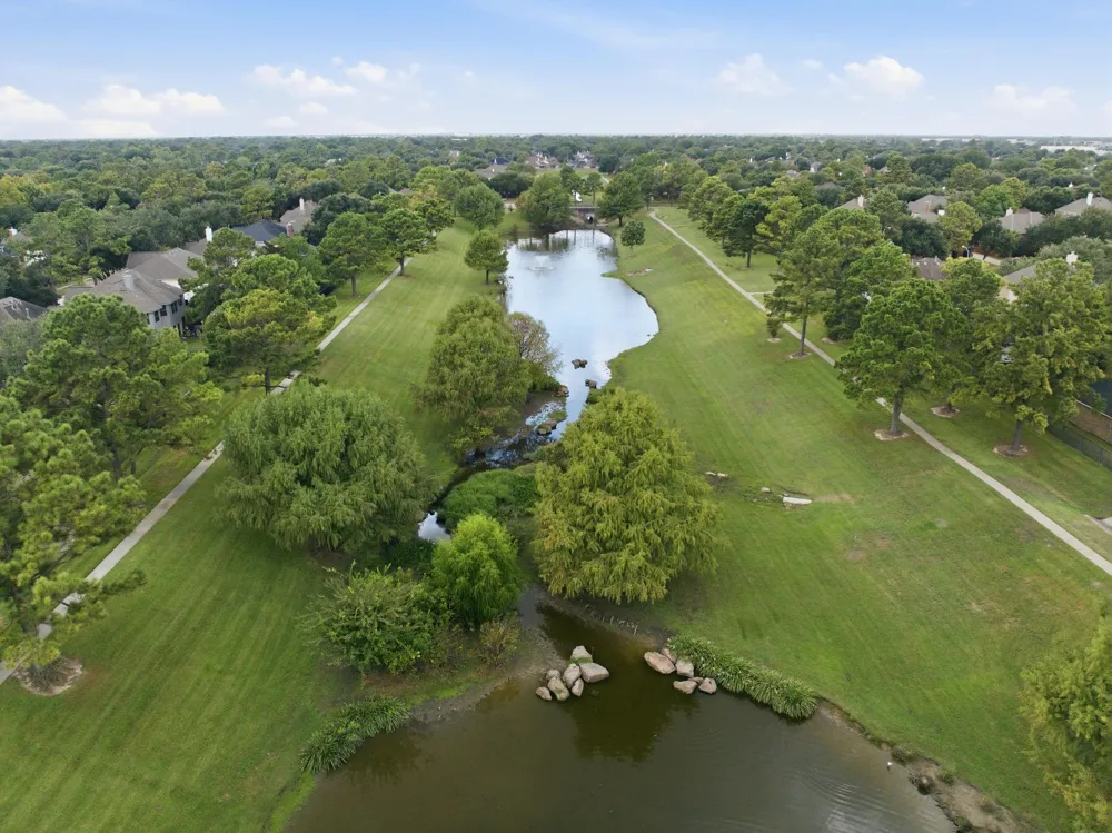 9150 Blake Bend Circle Houston, TX 77095