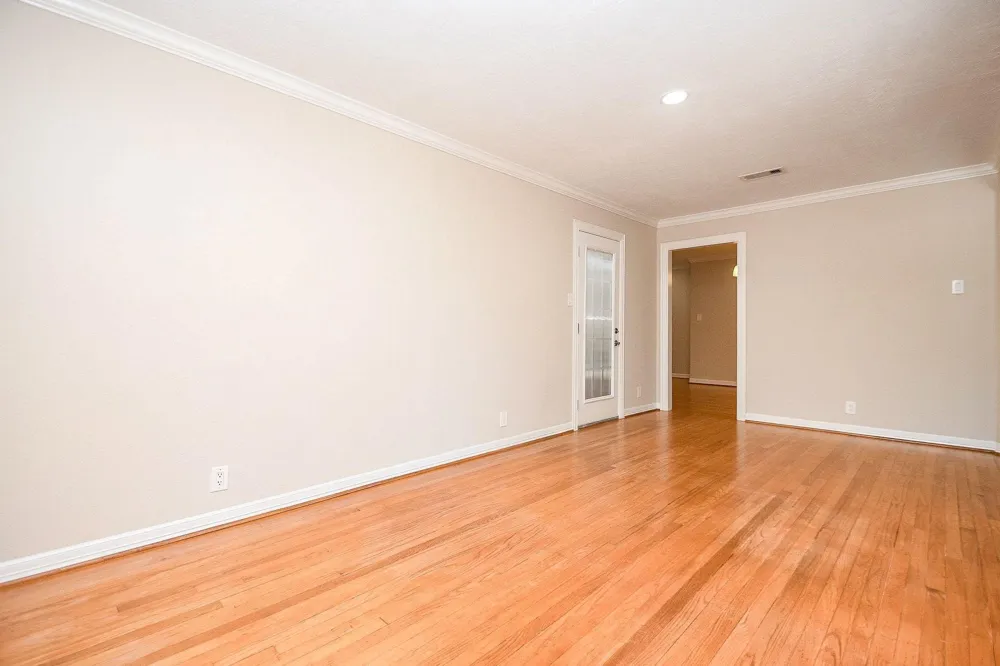 5315 Briarbend Drive Houston, TX 77096