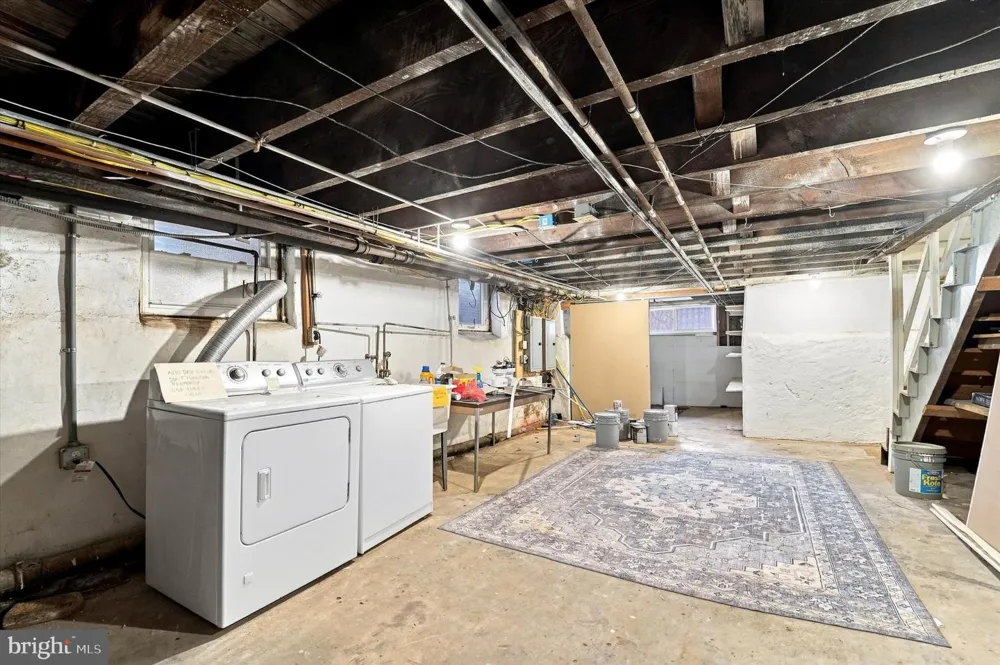 1 ATHENS AVENUE W #C Ardmore, PA 19003