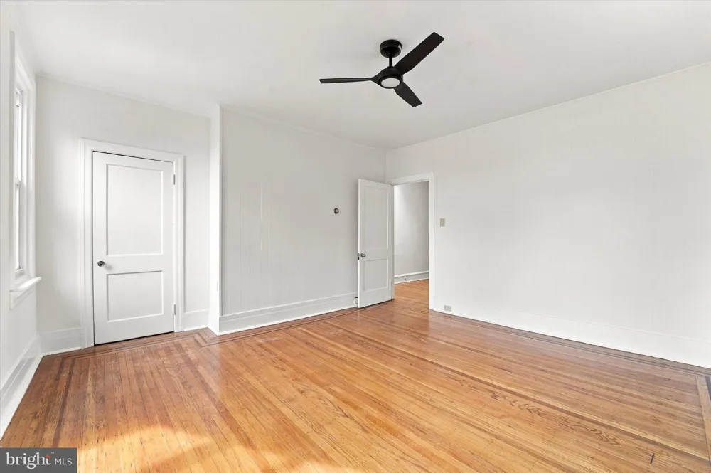 1 ATHENS AVENUE W #C Ardmore, PA 19003