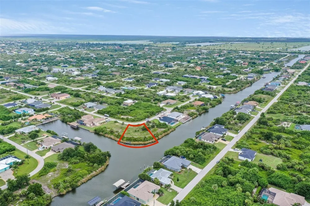 14222 MAYSVILLE CIRCLE Port Charlotte, FL 33981