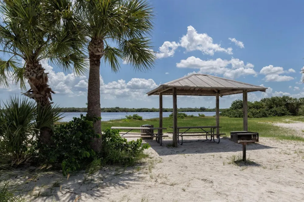 14222 MAYSVILLE CIRCLE Port Charlotte, FL 33981