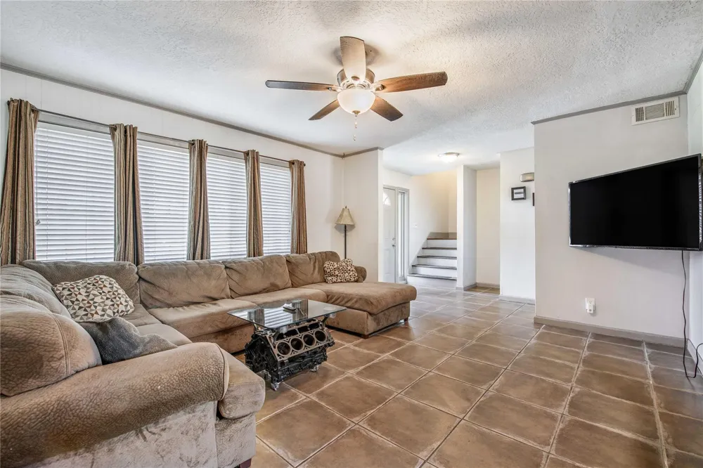 2009 Quail Run College Station, TX 77845