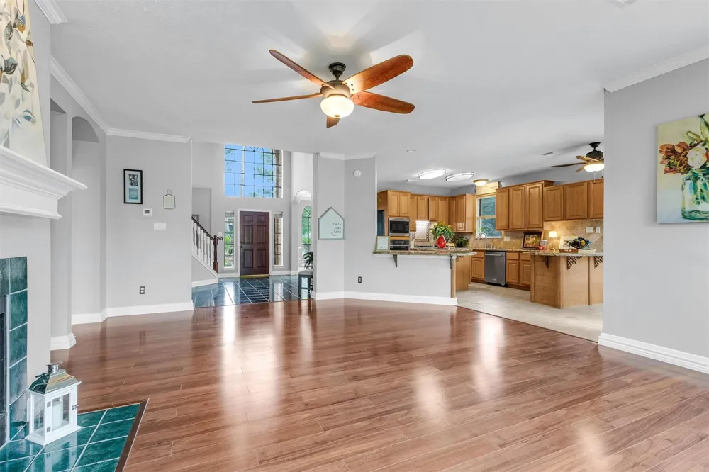 23 Alba Road Montgomery, TX 77356