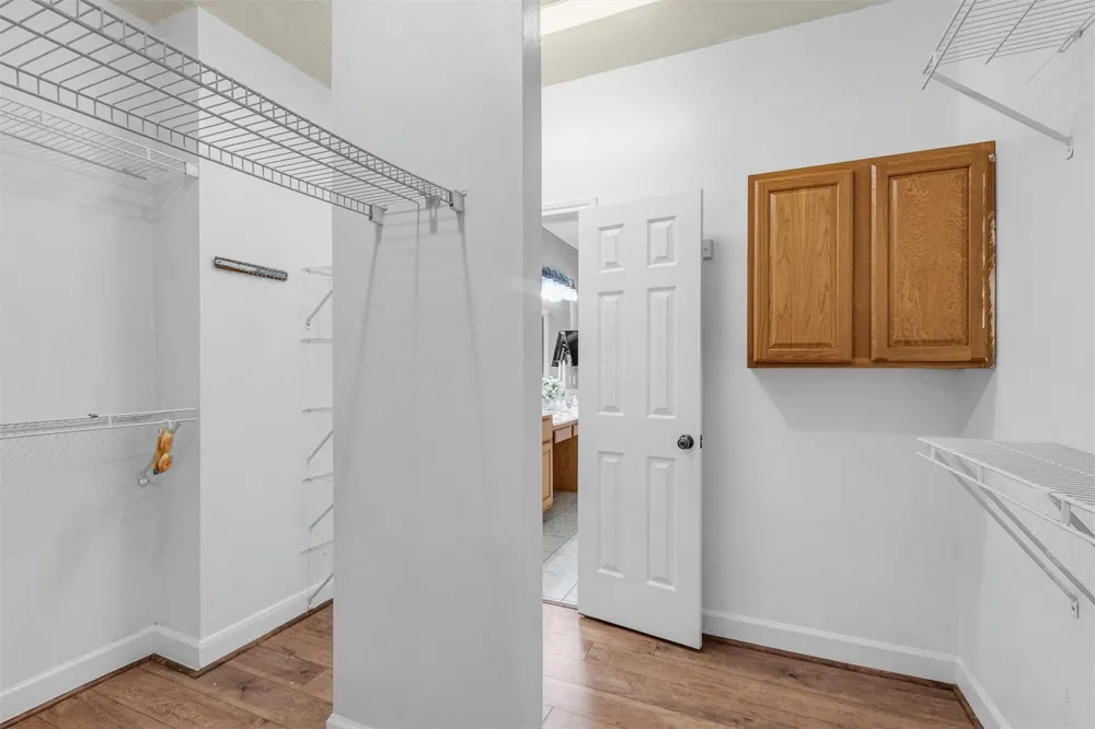23 Alba Road Montgomery, TX 77356