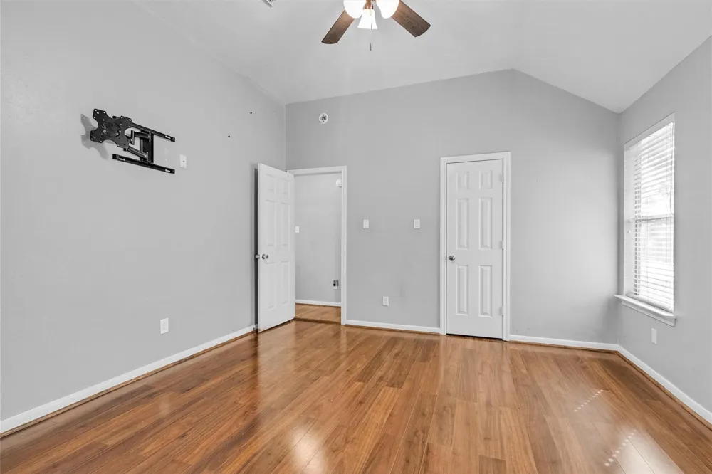 23 Alba Road Montgomery, TX 77356