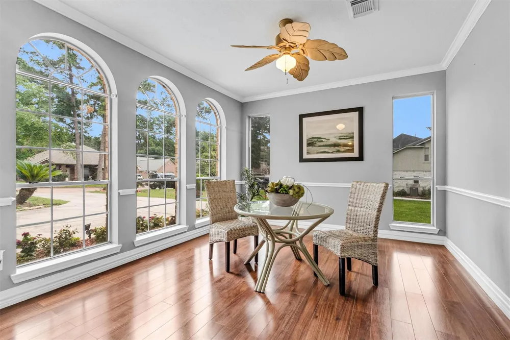 23 Alba Road Montgomery, TX 77356