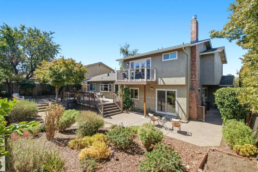 5352 Hounds San Jose, CA 95135