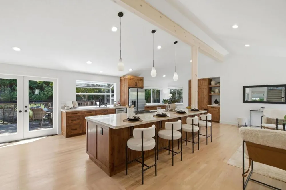 5352 Hounds San Jose, CA 95135