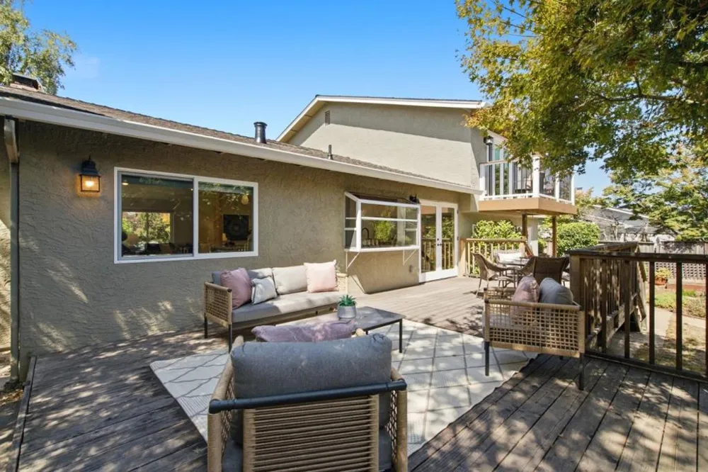 5352 Hounds San Jose, CA 95135