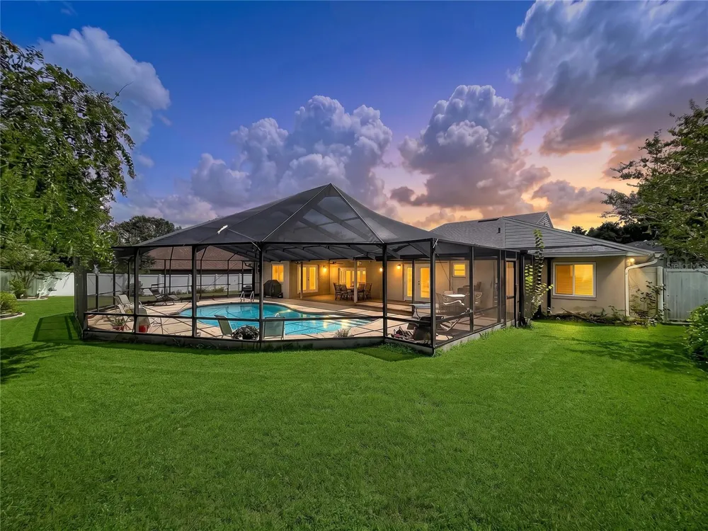 1068 SUGARTREE DRIVE S Lakeland, FL 33813