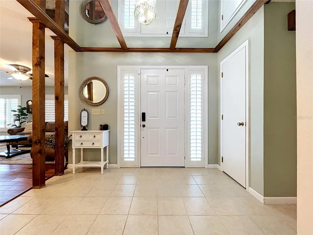 1068 SUGARTREE DRIVE S Lakeland, FL 33813