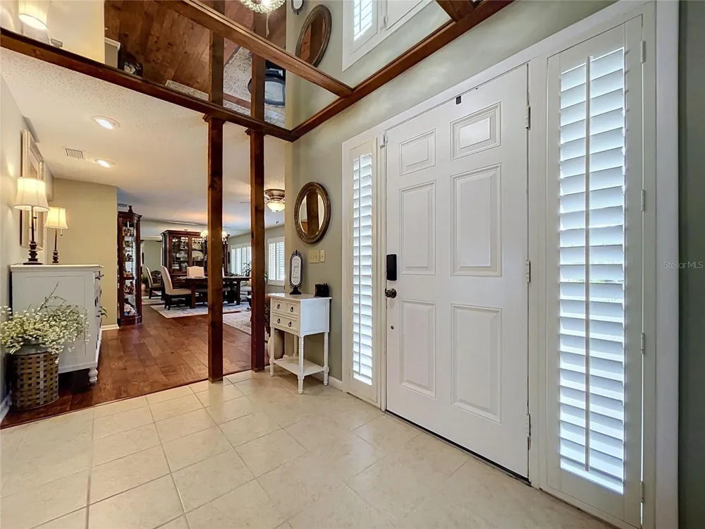 1068 SUGARTREE DRIVE S Lakeland, FL 33813