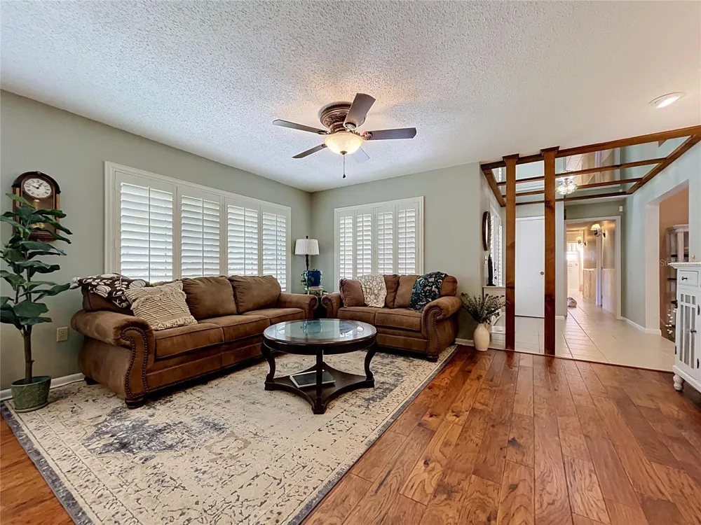 1068 SUGARTREE DRIVE S Lakeland, FL 33813