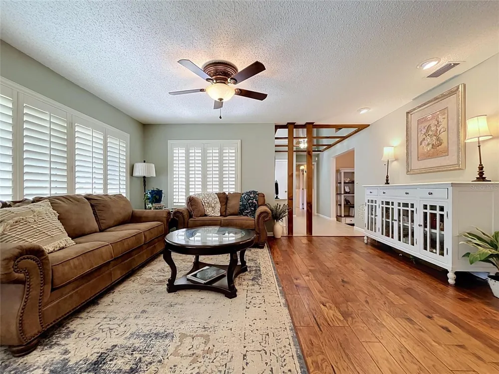 1068 SUGARTREE DRIVE S Lakeland, FL 33813