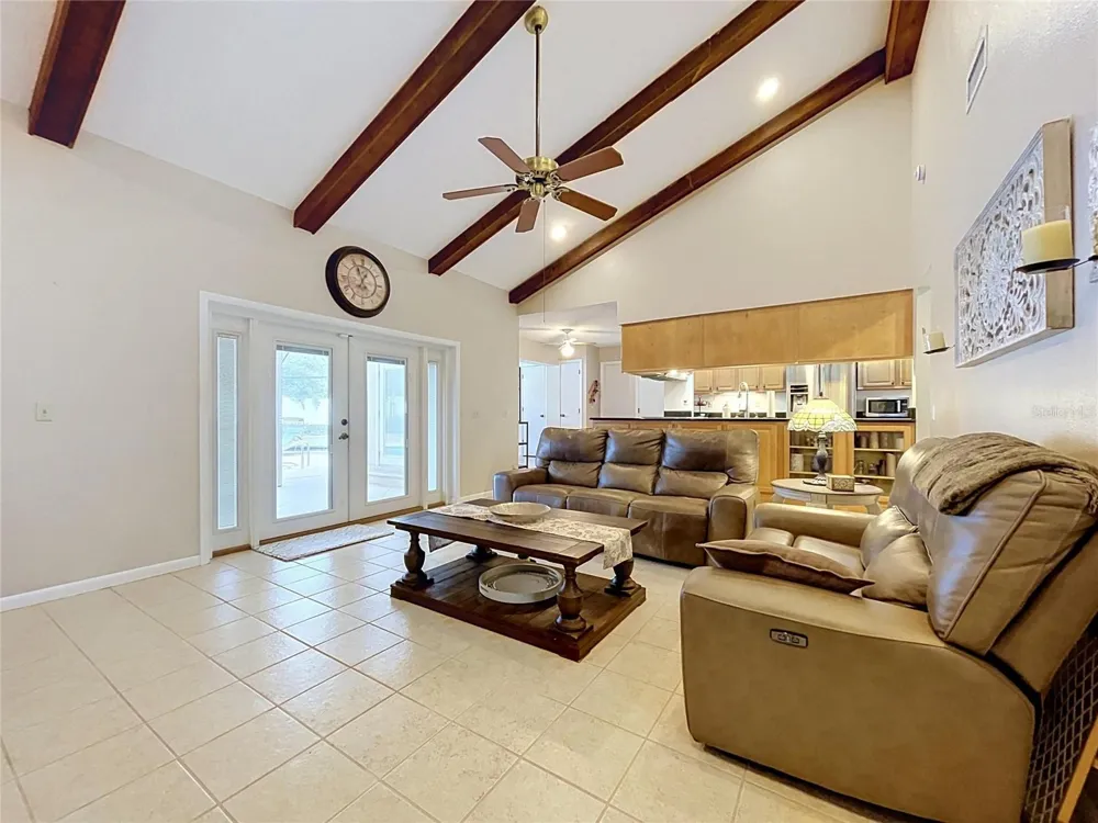 1068 SUGARTREE DRIVE S Lakeland, FL 33813