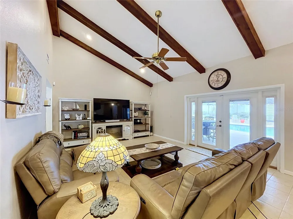 1068 SUGARTREE DRIVE S Lakeland, FL 33813