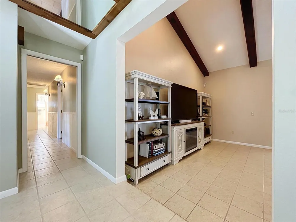 1068 SUGARTREE DRIVE S Lakeland, FL 33813