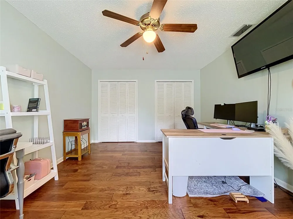 1068 SUGARTREE DRIVE S Lakeland, FL 33813