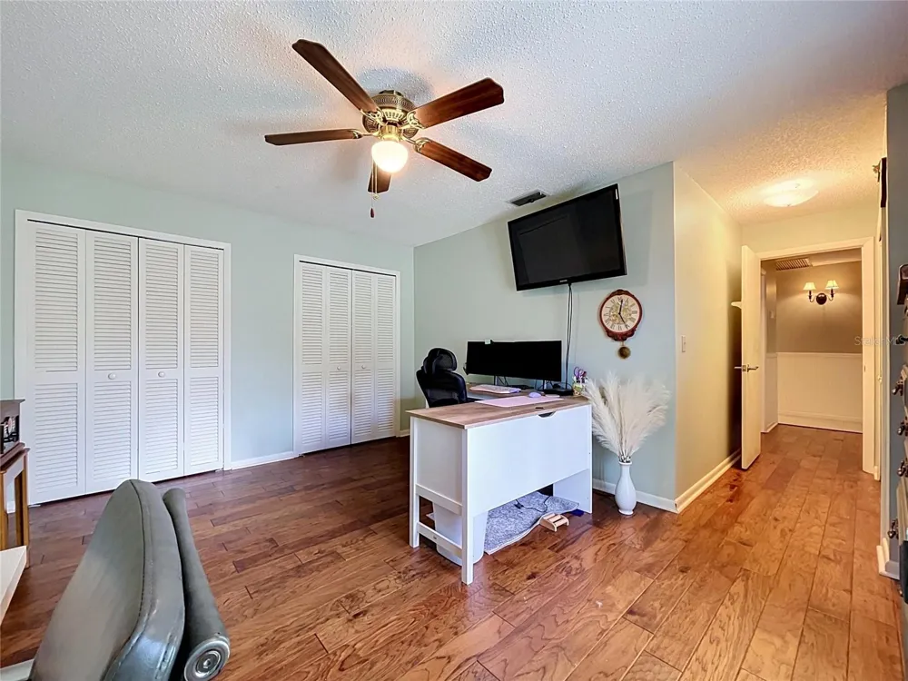 1068 SUGARTREE DRIVE S Lakeland, FL 33813