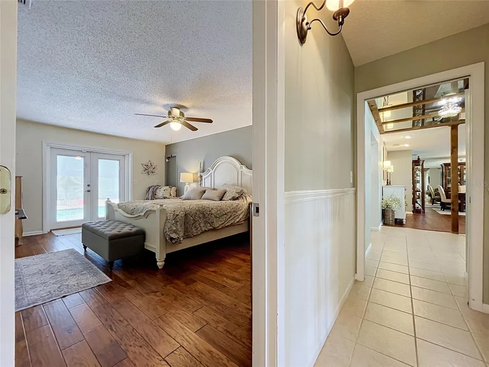 1068 SUGARTREE DRIVE S Lakeland, FL 33813