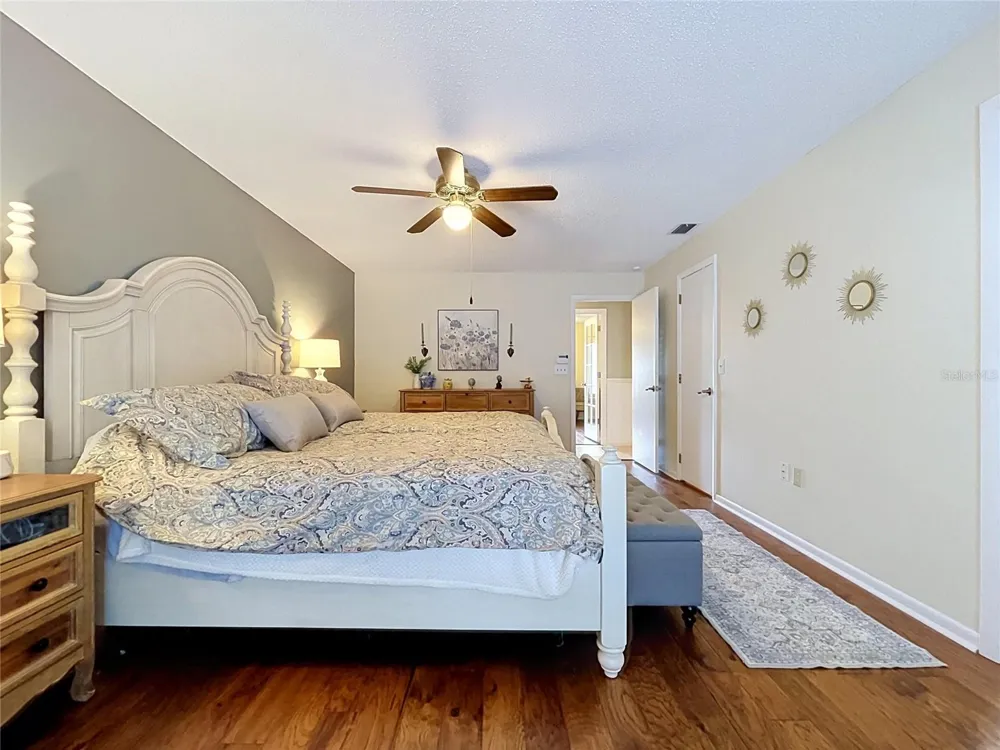 1068 SUGARTREE DRIVE S Lakeland, FL 33813