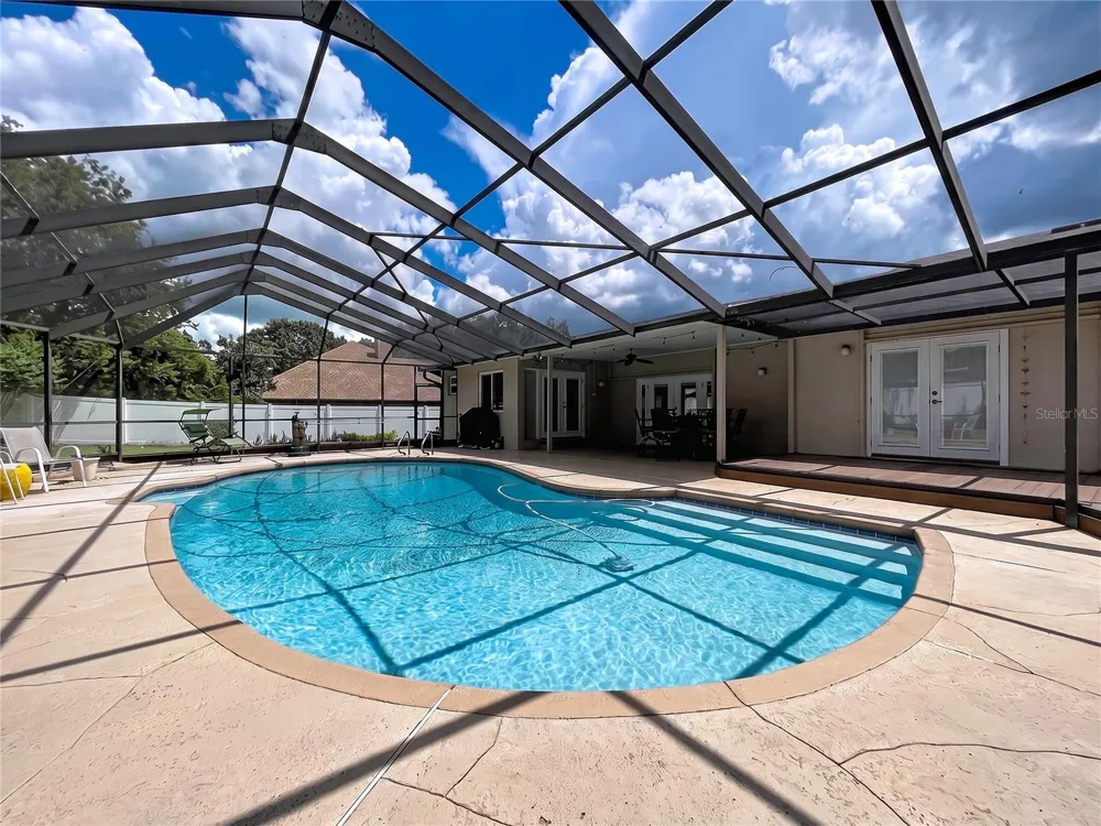 1068 SUGARTREE DRIVE S Lakeland, FL 33813