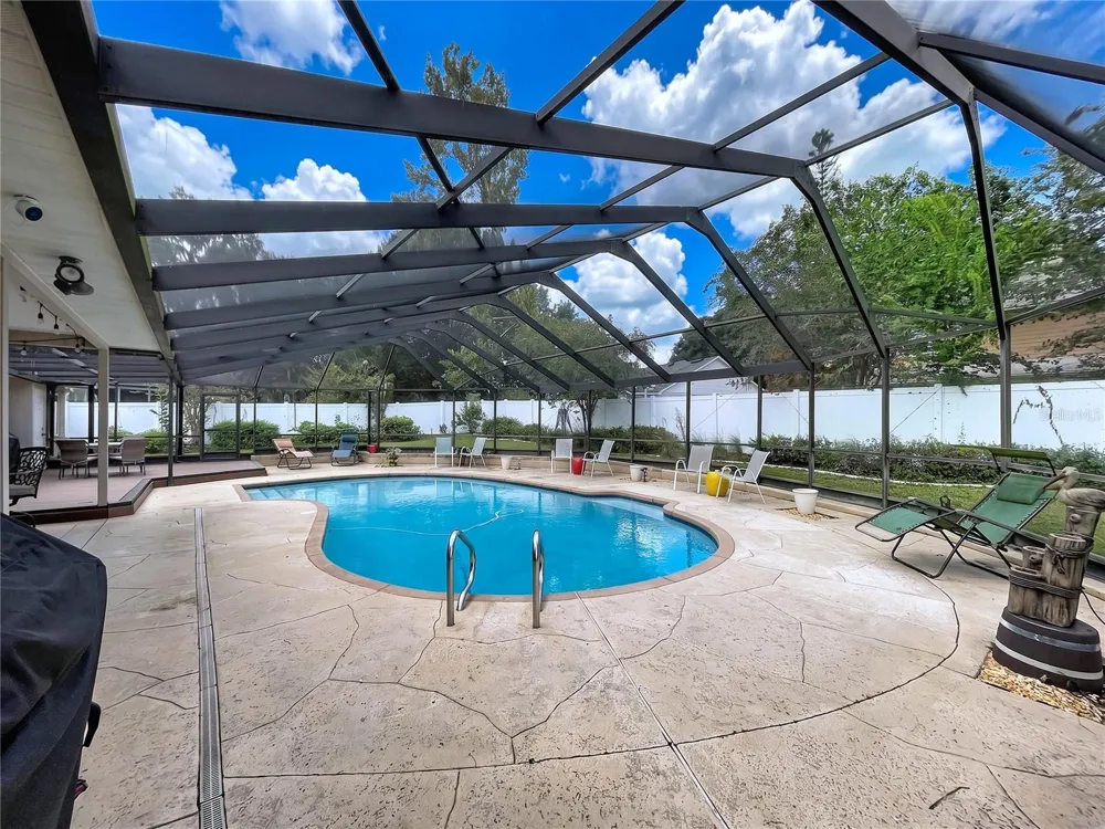 1068 SUGARTREE DRIVE S Lakeland, FL 33813