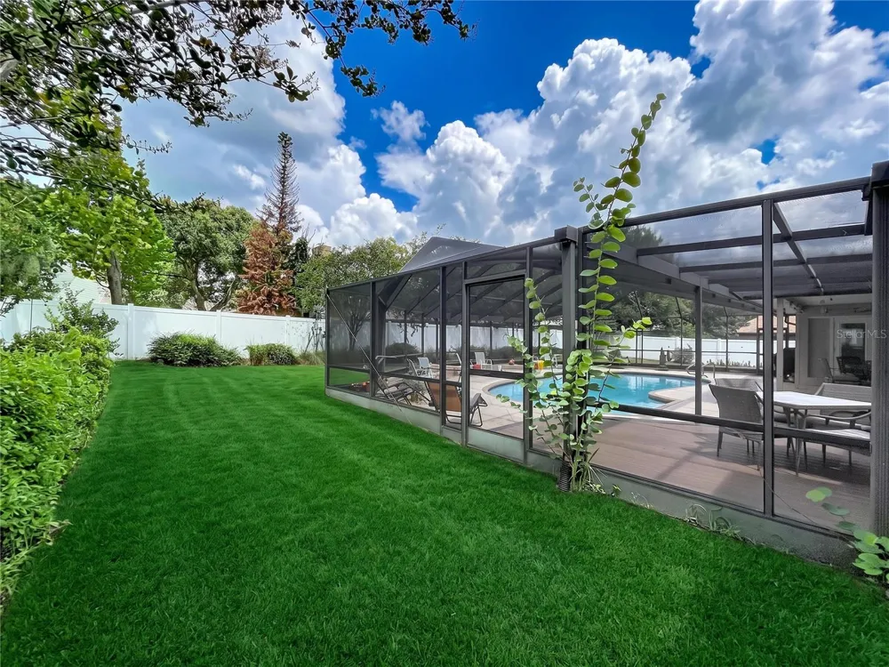 1068 SUGARTREE DRIVE S Lakeland, FL 33813