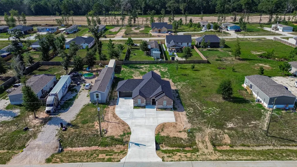 1022 Exotic Pine Drive Huffman, TX 77336