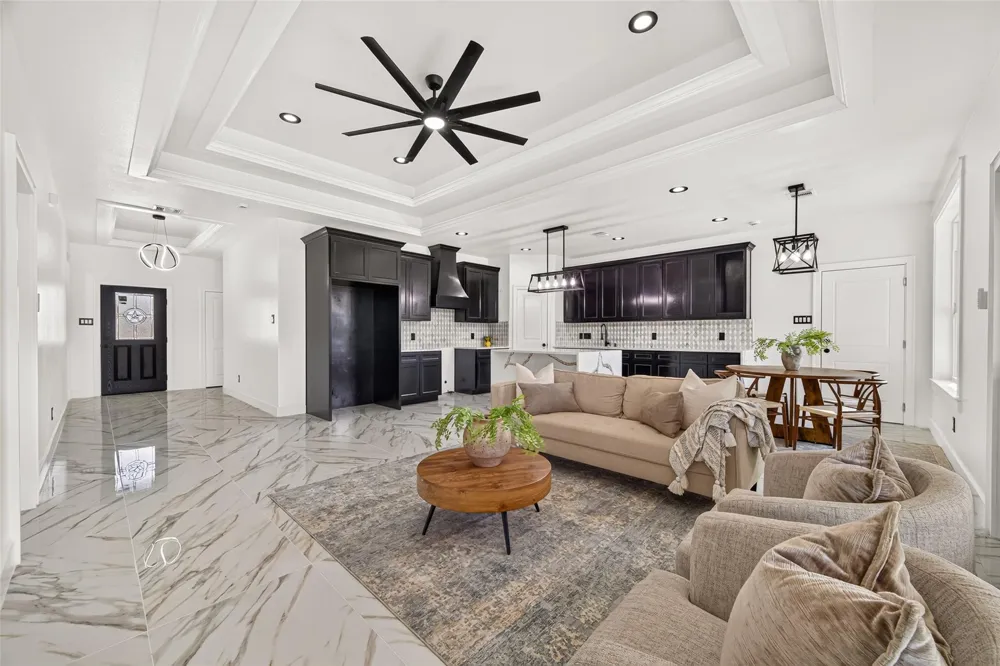 1022 Exotic Pine Drive Huffman, TX 77336