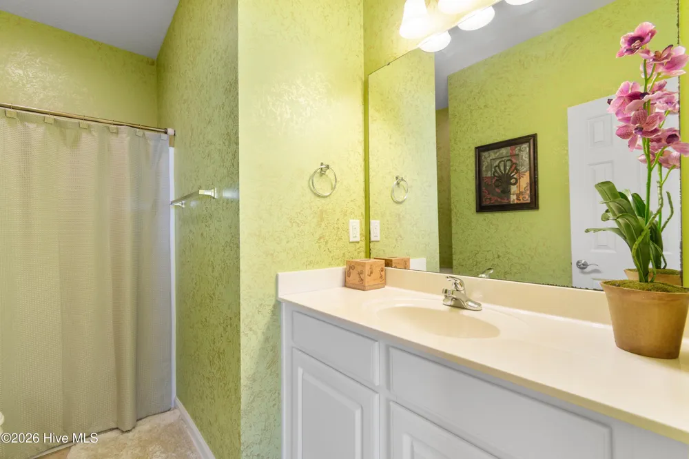 4102 Pinehurst Circle #Apt 1i Little River, SC 29566