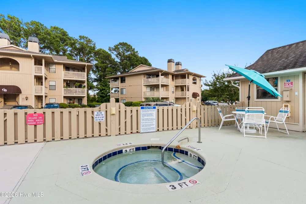 4102 Pinehurst Circle #Apt 1i Little River, SC 29566
