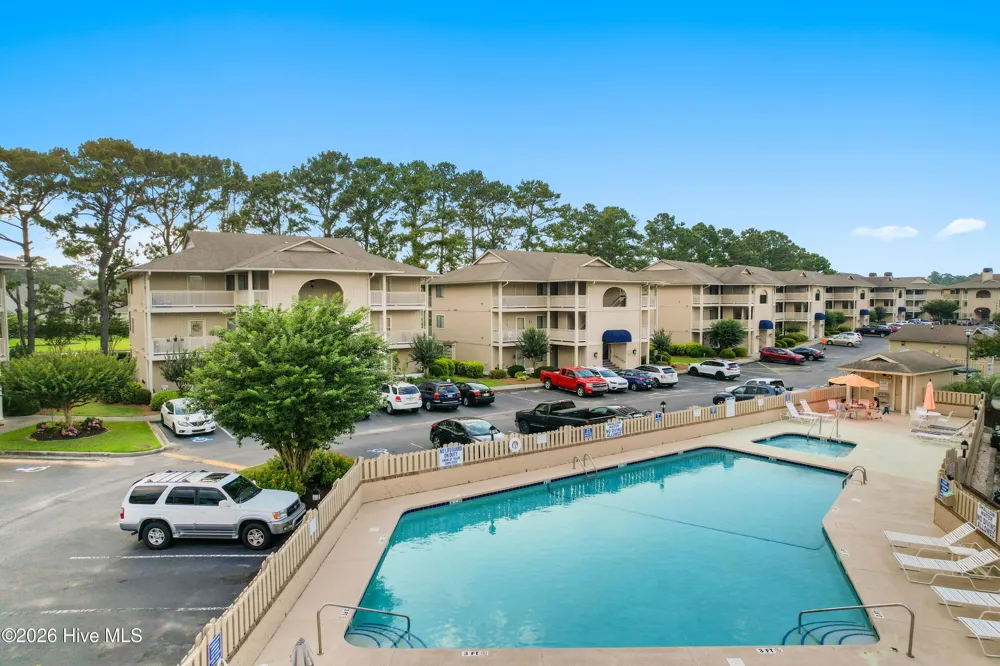 4102 Pinehurst Circle #Apt 1i Little River, SC 29566