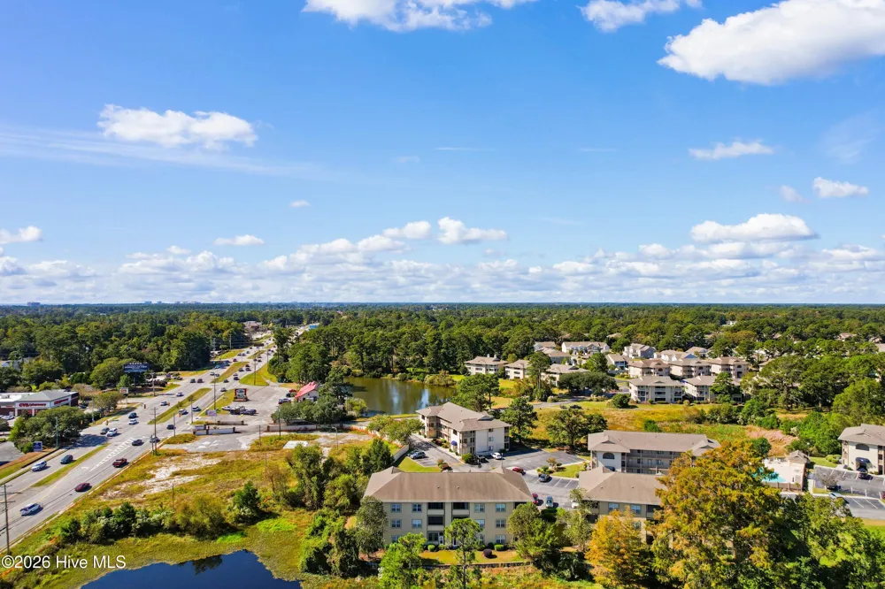 4102 Pinehurst Circle #Apt 1i Little River, SC 29566