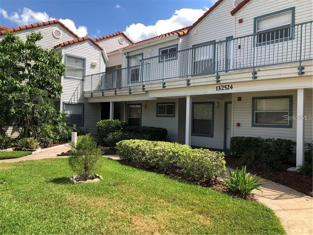 2524 WOODGATE BOULEVARD #201 Orlando, FL 32822