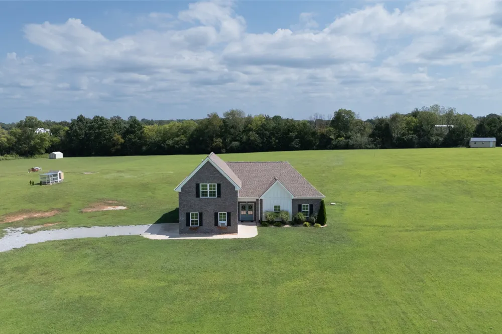 1314 Halls Mill Rd Unionville, TN 37180