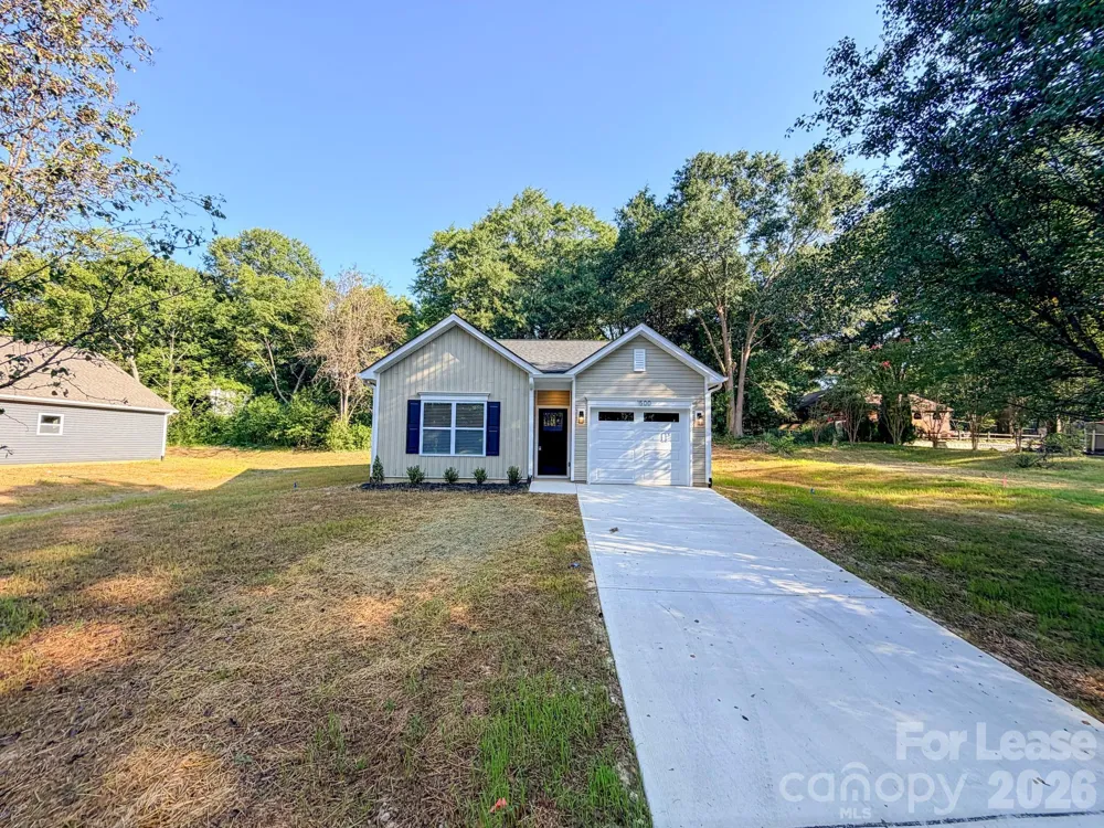 1500 Hollyleaf Avenue Gastonia, NC 28052