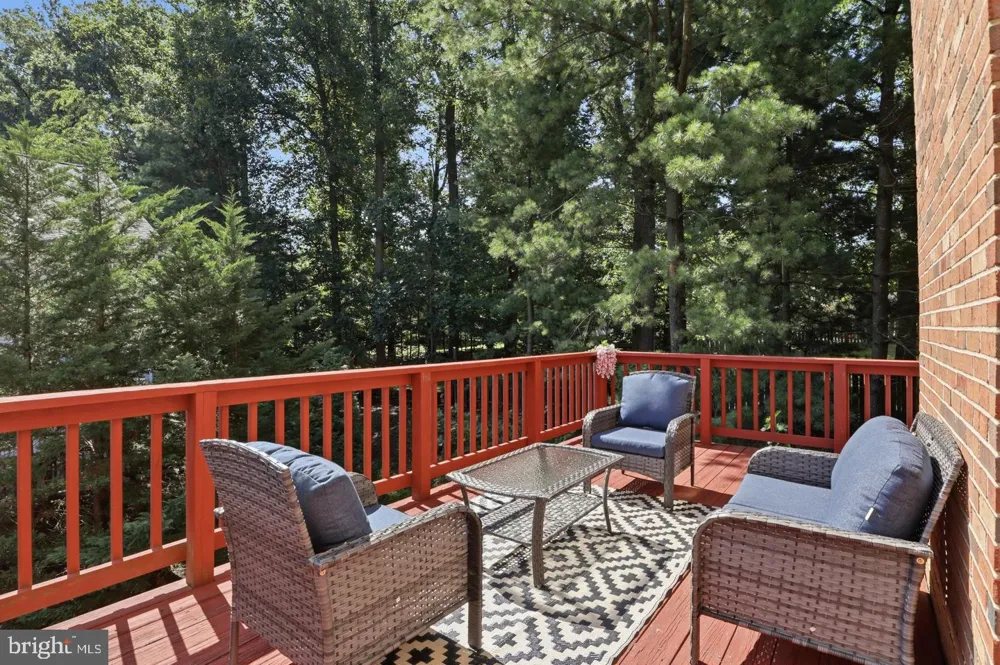 2117 PATTY LANE Vienna, VA 22182